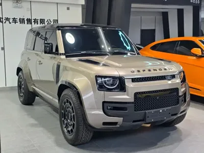 Land Rover Defender 2026, 3200 км, за 2288000 CNY