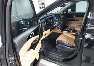 Kia Canival 2023, 107617 км, за 6120000 KRW - фото 4
