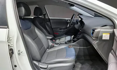 Hyundai Ioniq 2017, 90955 км, за 11800000 KRW - фото 13