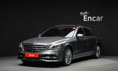 Mercedes-Benz S-Class · 2018 год