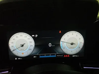 Hyundai Avante 2023, 38720 км, за 25000000 KRW - фото 8