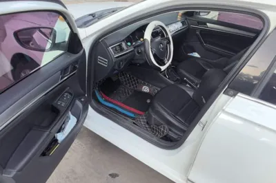 Volkswagen Bora 2017, 91500 км, за 38013.86 CNY - фото 16