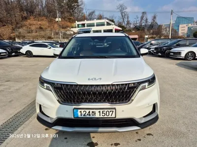 Kia Canival 2023, 74000 км, за 99990000 KRW