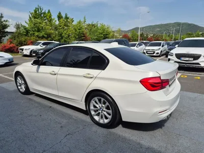 BMW 3-Series 2017, 139681 км, за 12800000 KRW