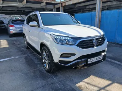 KG_Mobility_Ssangyong Rexton · 2018 год