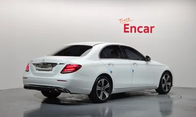 Mercedes-Benz E-Class 2018, 119742 км, за 16990000 KRW