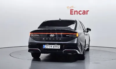 Hyundai Sonata 2025, 9759 км, за 32300000 KRW