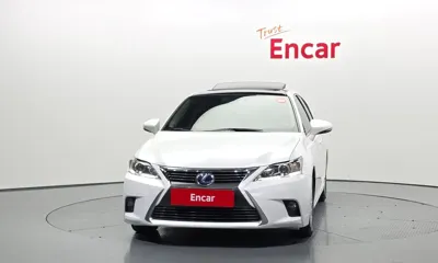 Lexus CT200h 2015, 139410 км, за 13400000 KRW