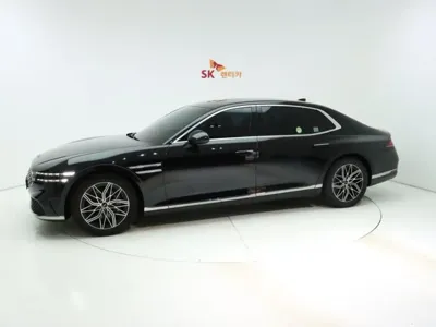 Genesis G90 2023, 111218 км, за 10680000 KRW