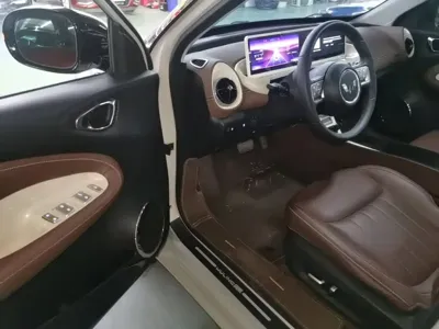 Wuling Bingo 2023, 31600 км, за 55199 CNY - фото 16