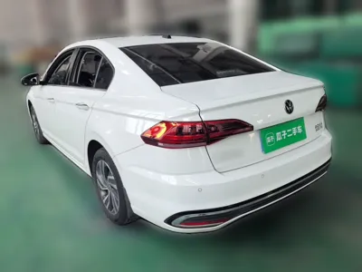 Volkswagen Bora 2023, 77400 км, за 71269.91 CNY