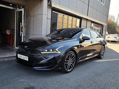 Kia K5 · 2021 год
