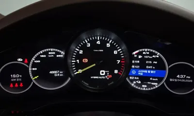 Porsche Cayenne 2021, 48867 км, за 88000000 KRW - фото 8