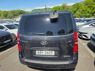 Hyundai Starex 2017, 95000 км, за 8800000 KRW - фото 5