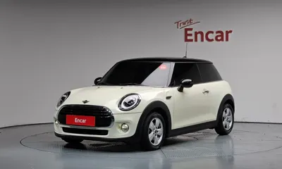 MINI Cooper · 2019 год