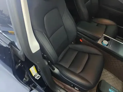 Tesla Model Y 2023, 35200 км, за 177200 CNY - фото 25