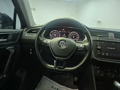 Volkswagen Tiguan 2018, 157713 км, за 20100000 KRW - фото 8