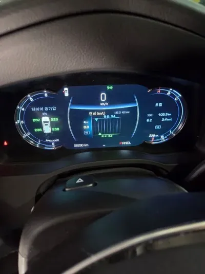 Cadillac Escalade 2018, 57000 км, за 34900000 KRW - фото 7