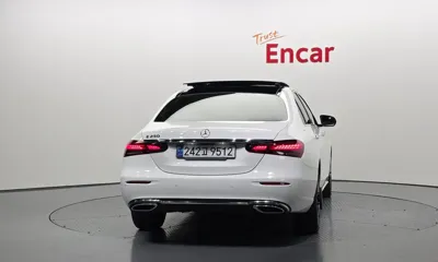 Mercedes-Benz E-Class 2021, 58367 км, за 33000000 KRW