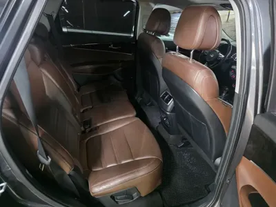 Kia Sorento 2015, 124525 км, за 12990000 KRW - фото 9