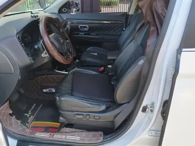 Mitsubishi Outlander 2021, 98800 км, за 73000 CNY - фото 9
