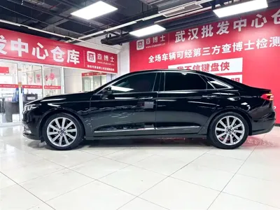 Ford Taurus 2022, 50000 км, за 92800 CNY