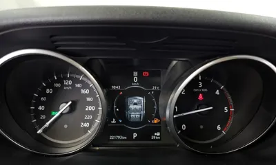 Land Rover Discovery 2017, 221793 км, за 17500000 KRW - фото 8