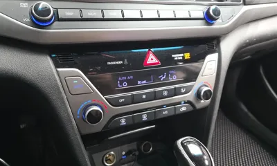 Hyundai Avante 2016, 130525 км, за 7000000 KRW - фото 17