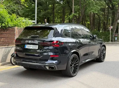 BMW X5 2026, 5000 км, за 152000000 KRW