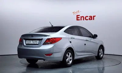 Hyundai Accent 2011, 143766 км, за 4000000 KRW