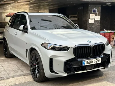 BMW X5 2026, 4100 км, за 155000000 KRW