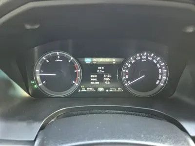 KG_Mobility_Ssangyong Rexton 2019, 88192 км, за 17200000 KRW - фото 19