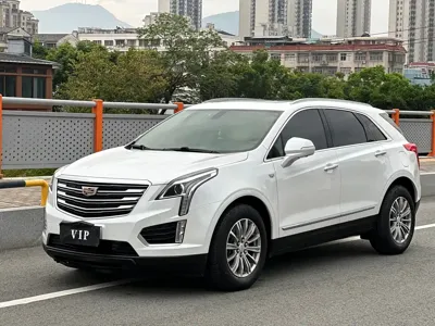 Cadillac XT5 · 2018 год