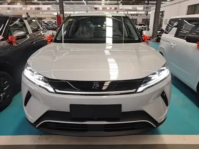 BYD Yuan Up 2026, 100 км, за 83000 CNY - фото 3