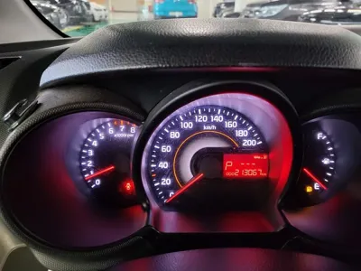 Kia Ray 2018, 213065 км, за 4700000 KRW