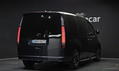 Hyundai Staria 2023, 90021 км, за 32000000 KRW