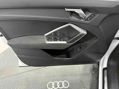 Audi Q3 2022, 49000 км, за 165000 CNY - фото 11