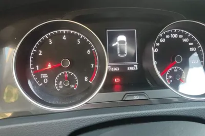 Volkswagen Golf 2018, 118200 км, за 56579.5 CNY - фото 13