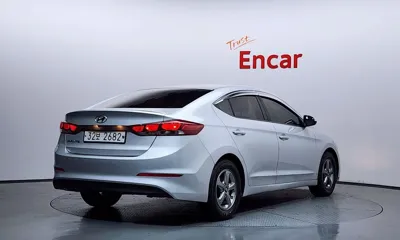 Hyundai Avante 2018, 118951 км, за 7700000 KRW