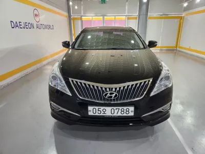 Hyundai Grandeur · 2017 год