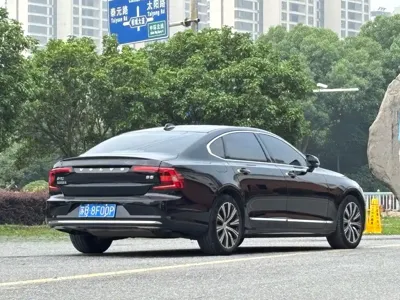 Volvo S90 2021, 77200 км, за 140000 CNY - фото 7
