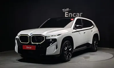 BMW XM · 2023 год
