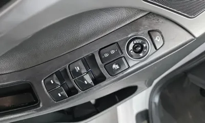 Hyundai Avante 2015, 110342 км, за 6500000 KRW - фото 13
