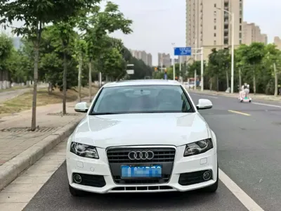 Audi A4L 2012, 160000 км, за 26600 CNY
