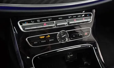 Mercedes-Benz E-Class 2019, 48617 км, за 28900000 KRW - фото 30