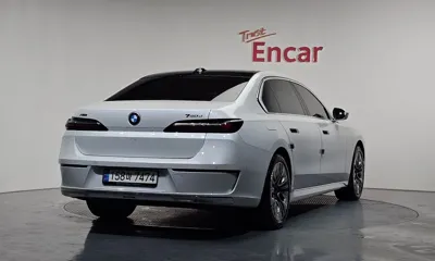 BMW 7-Series 2023, 41167 км, за 96500000 KRW