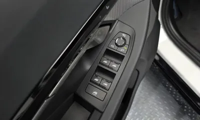 BMW 5-Series 2024, 11973 км, за 59450000 KRW - фото 33