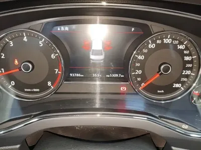 Volkswagen Phideon 2019, 93800 км, за 101000 CNY - фото 12