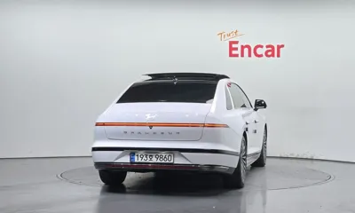 Hyundai Grandeur 2023, 44139 км, за 40000000 KRW