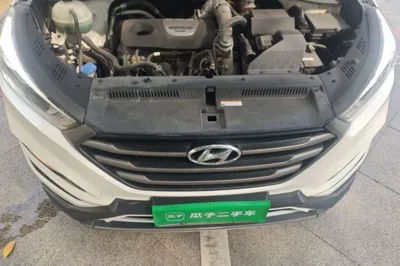Hyundai Tucson 2015, 90000 км, за 46566.09 CNY - фото 17